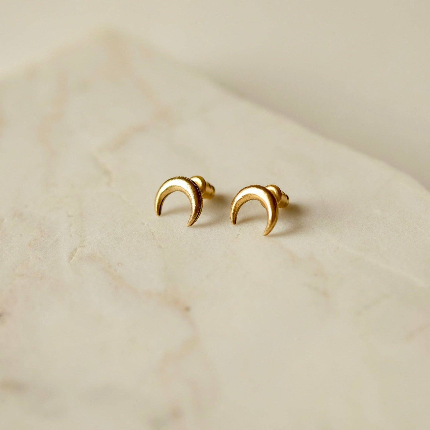 Large Crescent stud earring - #TD8