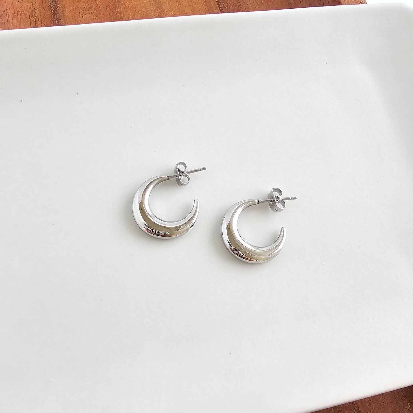 Luxe Selena Hoops - Silver // Everyday basics, Jewelry