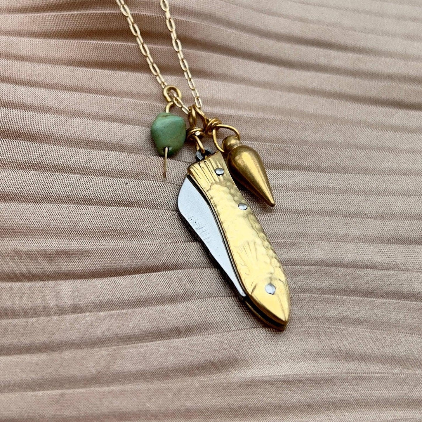 Handmade Feeesh Billie Necklace