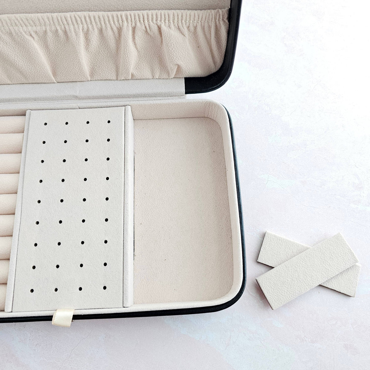 Jewelry Travel Case Box - Black // Gift, Storage