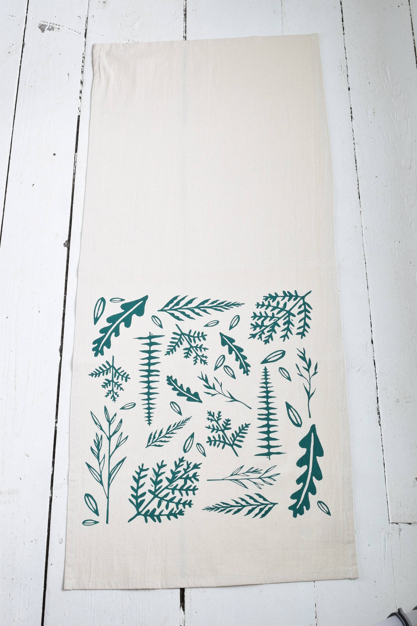 Organic Cotton Woodland Ferns Tea Towel in Dark Green - Eco