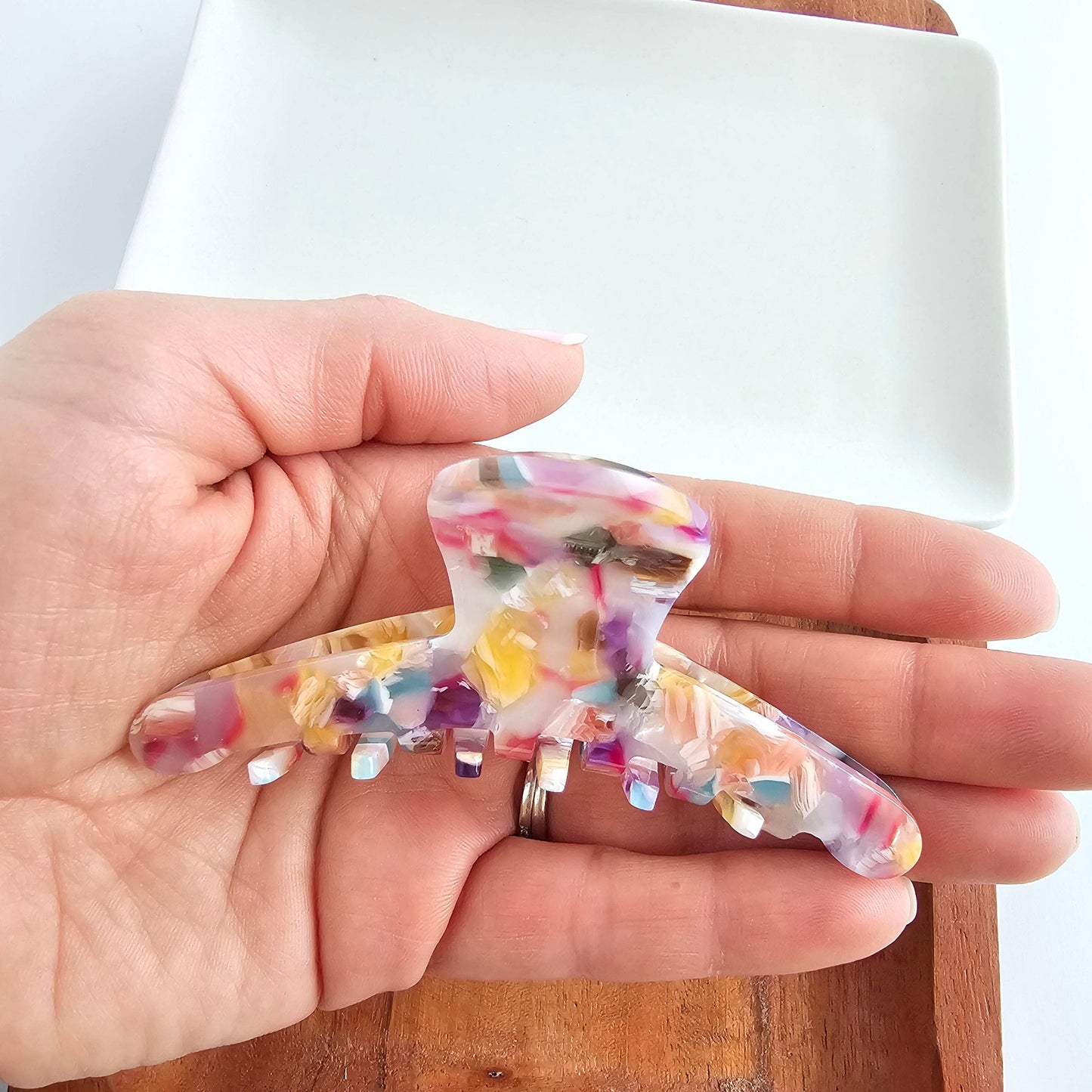 Callie Hair Claw - Mosaic