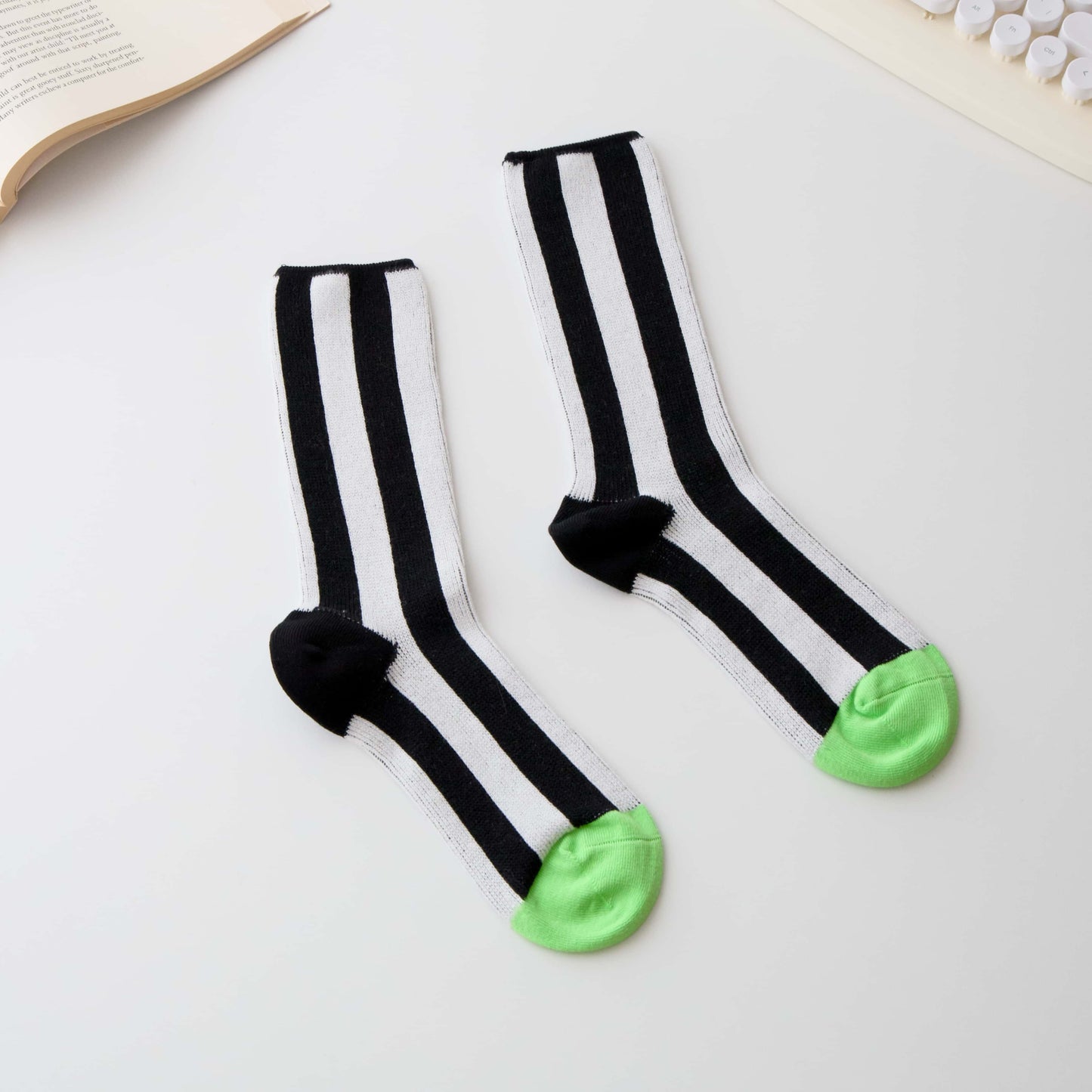 Cotton Striped Crew Socks – Contrast Toe