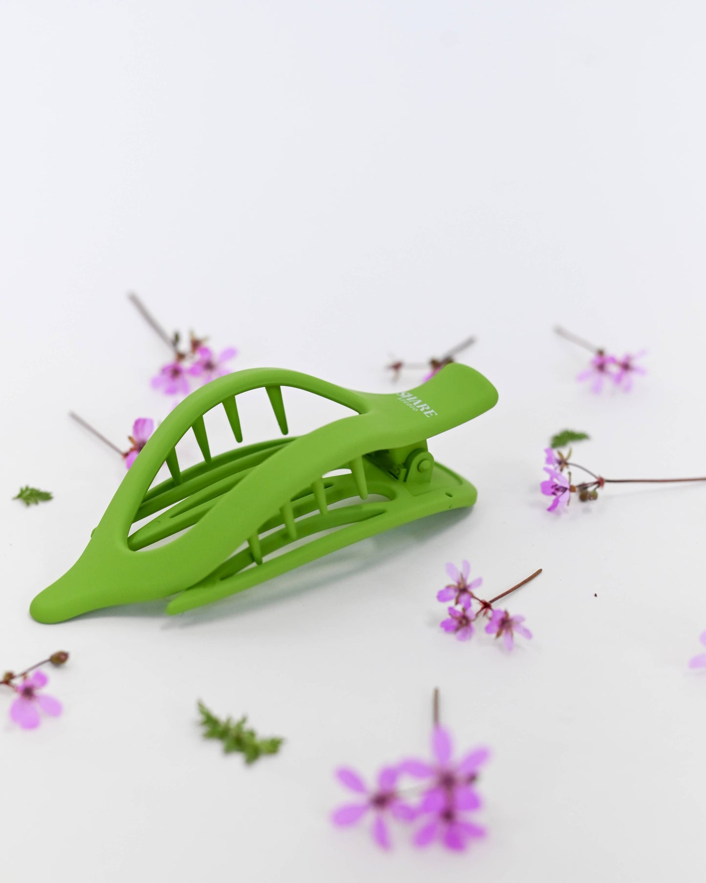 Green Matte Wide Lay Fat Clip