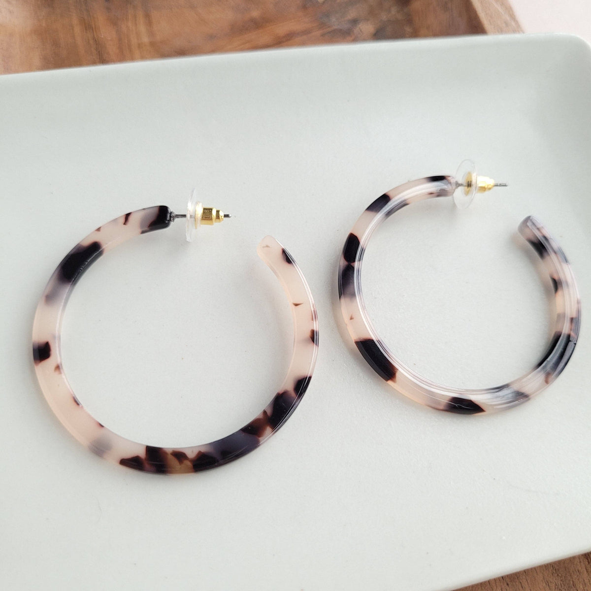 Cameron Hoops - Blonde Tortoise // Jewelry, Earrings, Fall
