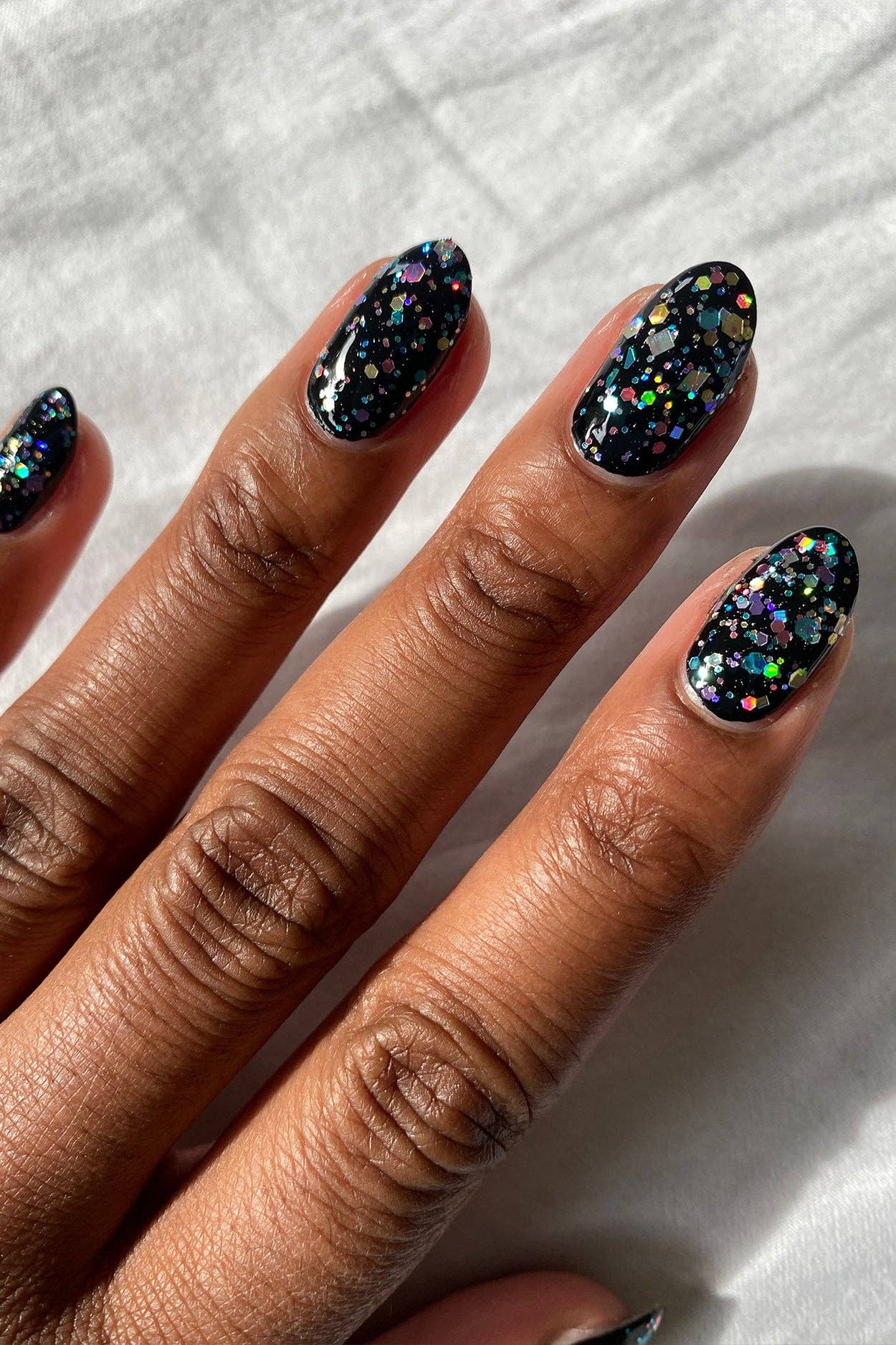 XX | Multicolored Holographic Glitter Nail Polish Topper