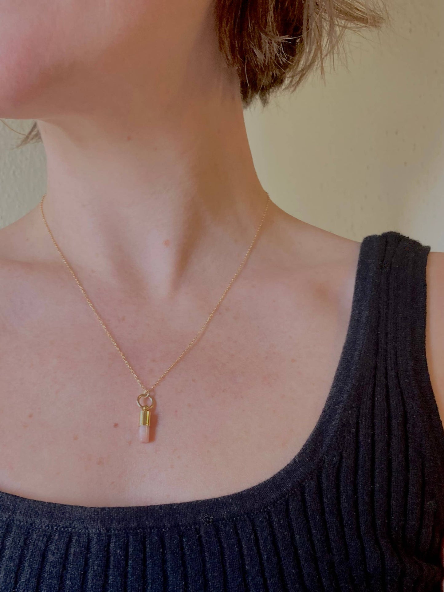 The Moment Necklace - Delicate Gemstone Pendant