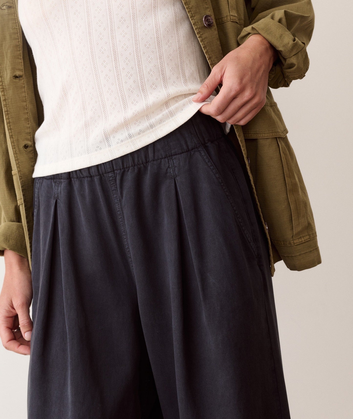 Allison Pleated Wide Leg Trouser | Washed Black