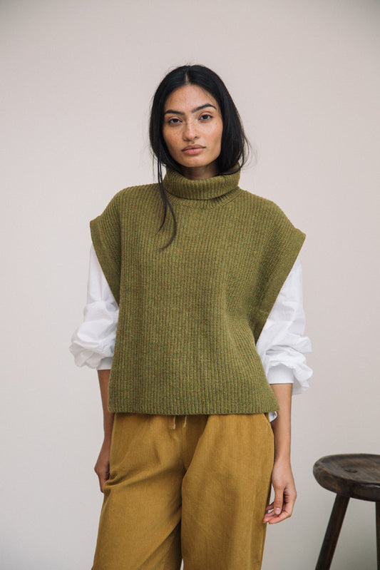 Kanon Recycled Wool Knitted Vest | Olive Marl