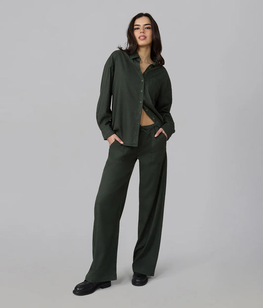 REMY Mid Rise Wide Leg Trouser | Command Sage