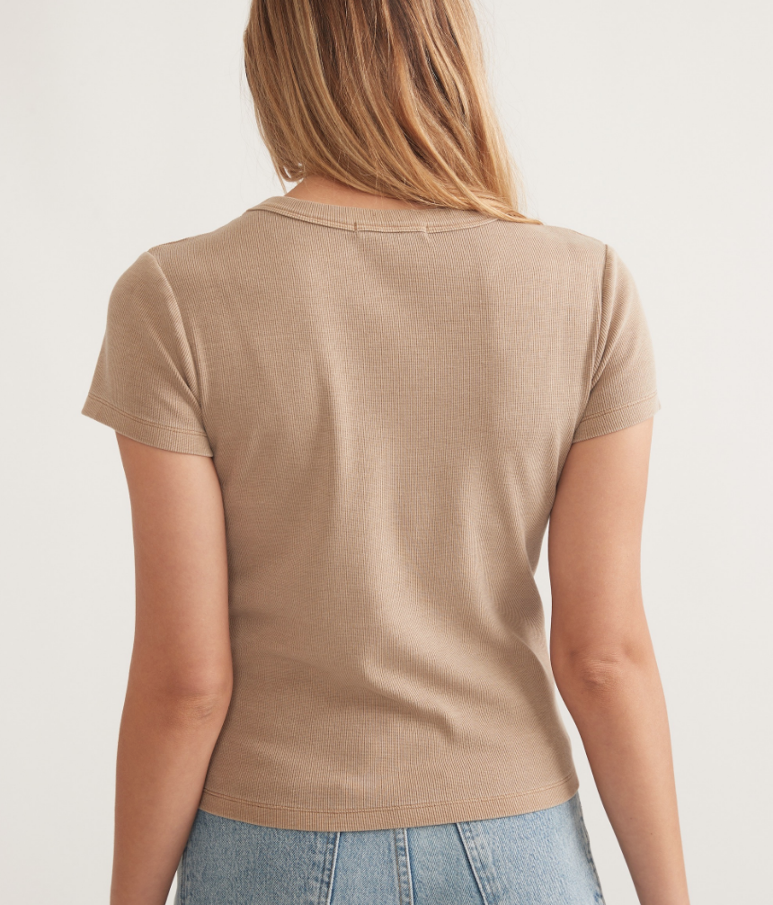 Lexi Rib Sun-In Crew Tee | Mocha