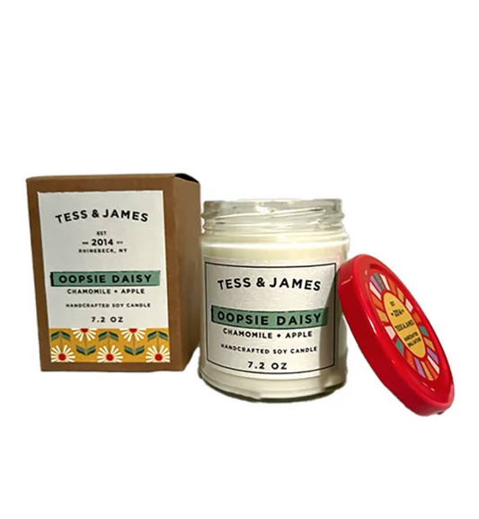 Oopsie Daisy Candle - Chamomile and Apple