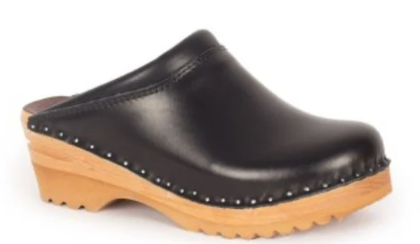 Rembrandt | Black Clogs 011