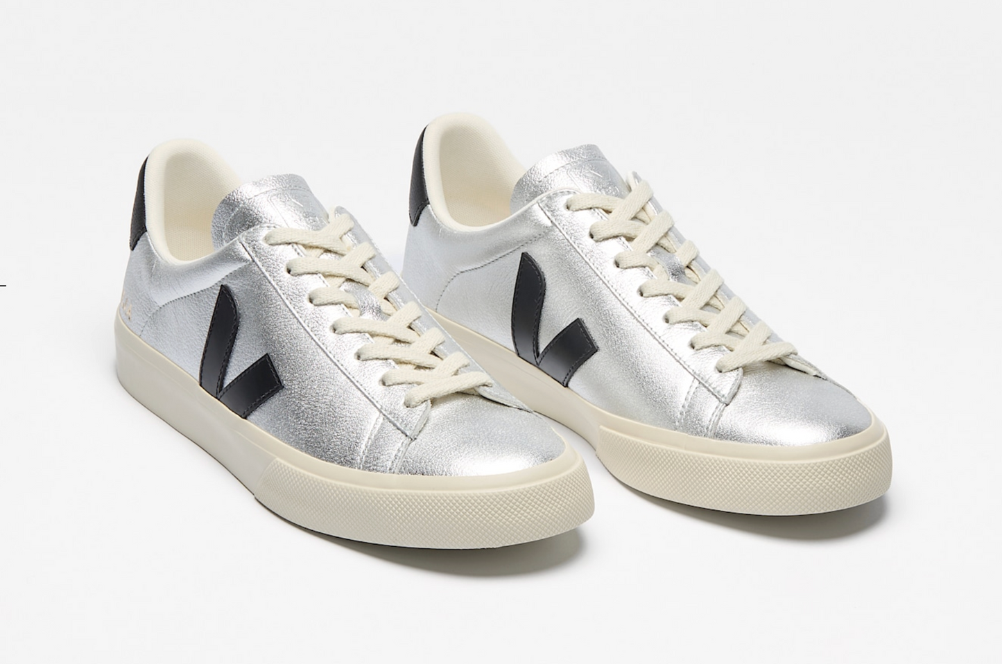 VEJA Campo Leather | Silver Black