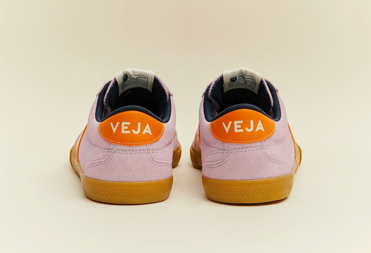 VEJA Volley Suede | Orchid Fury Natural