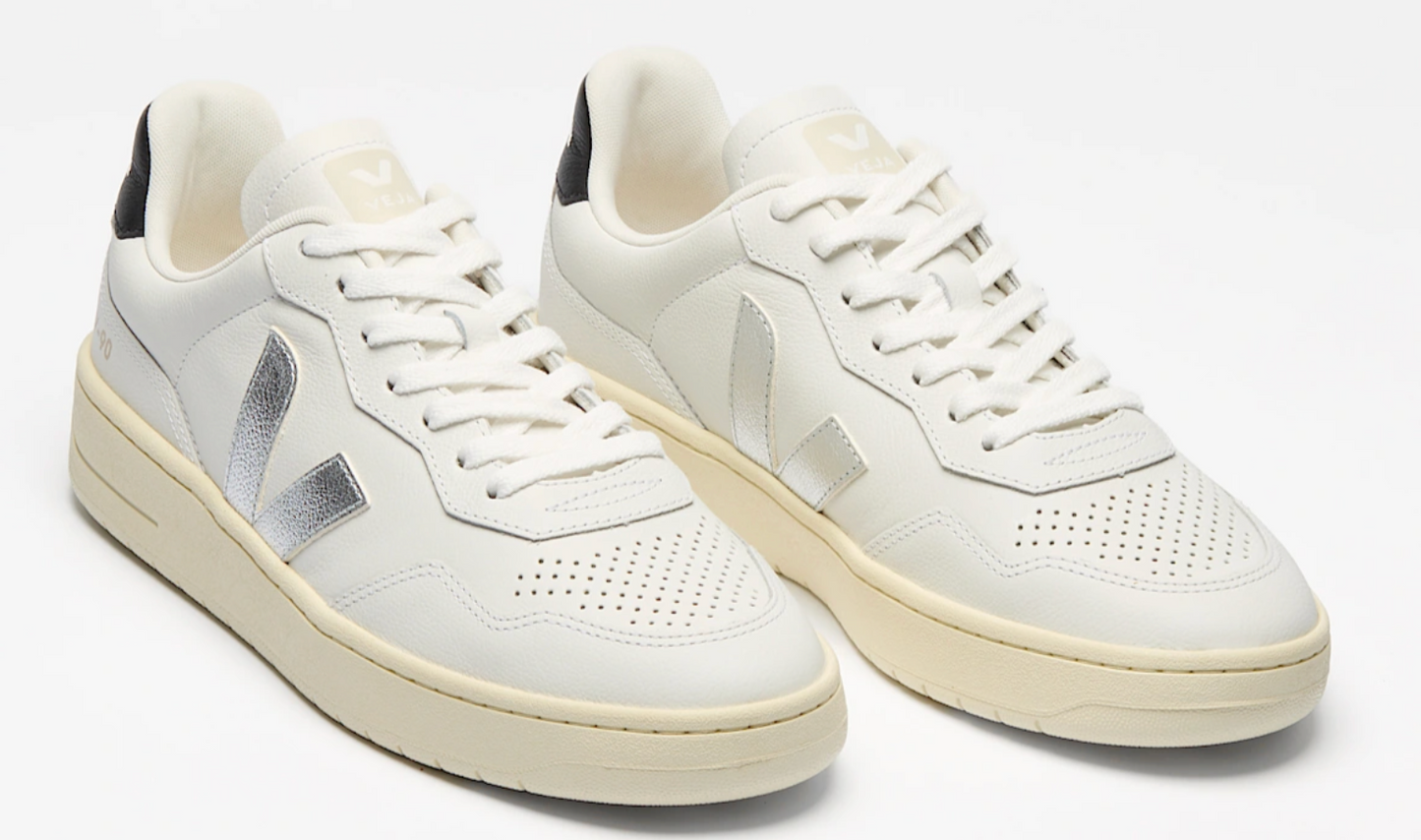 VEJA V-90 O.T. Leather | White Silver Black
