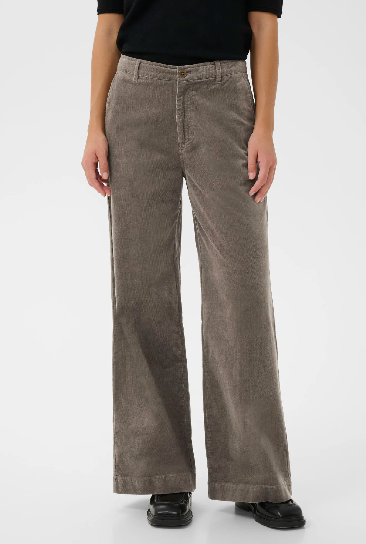 Ninnen Pants | Falcon