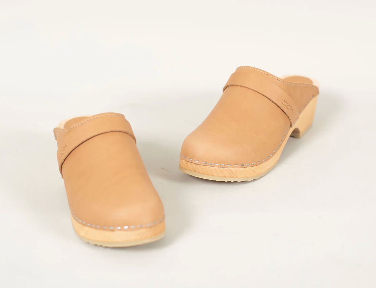 Berkeley Light Tan