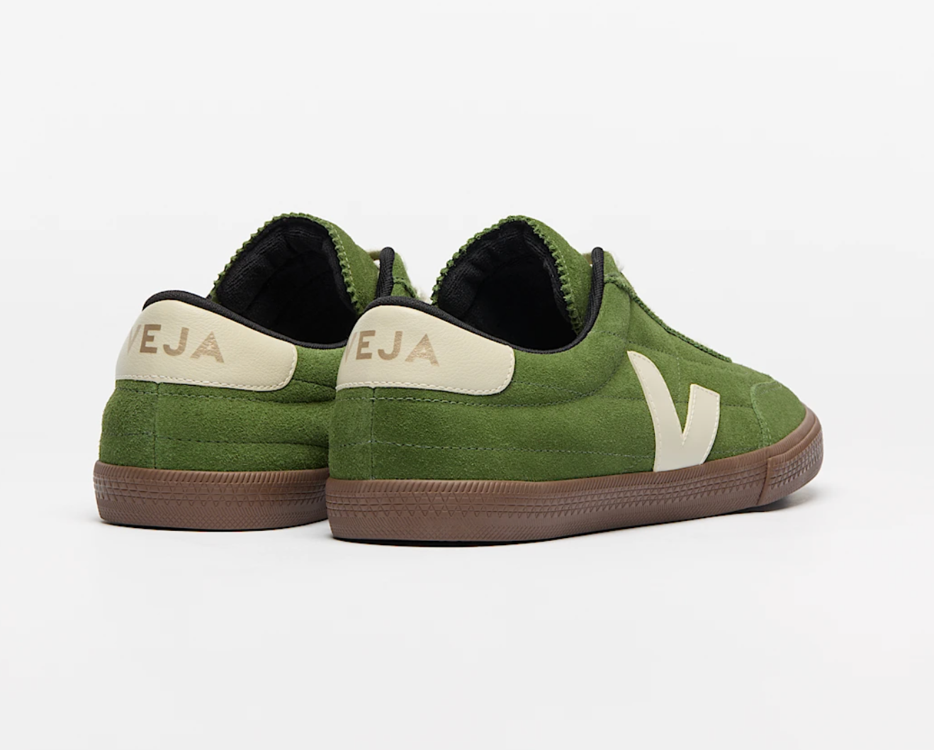 VEJA Panenka Suede Militar Pier Bark