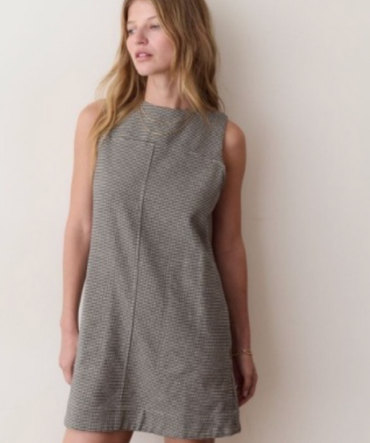 Izzy Moleskin Shift Dress | Houndstooth