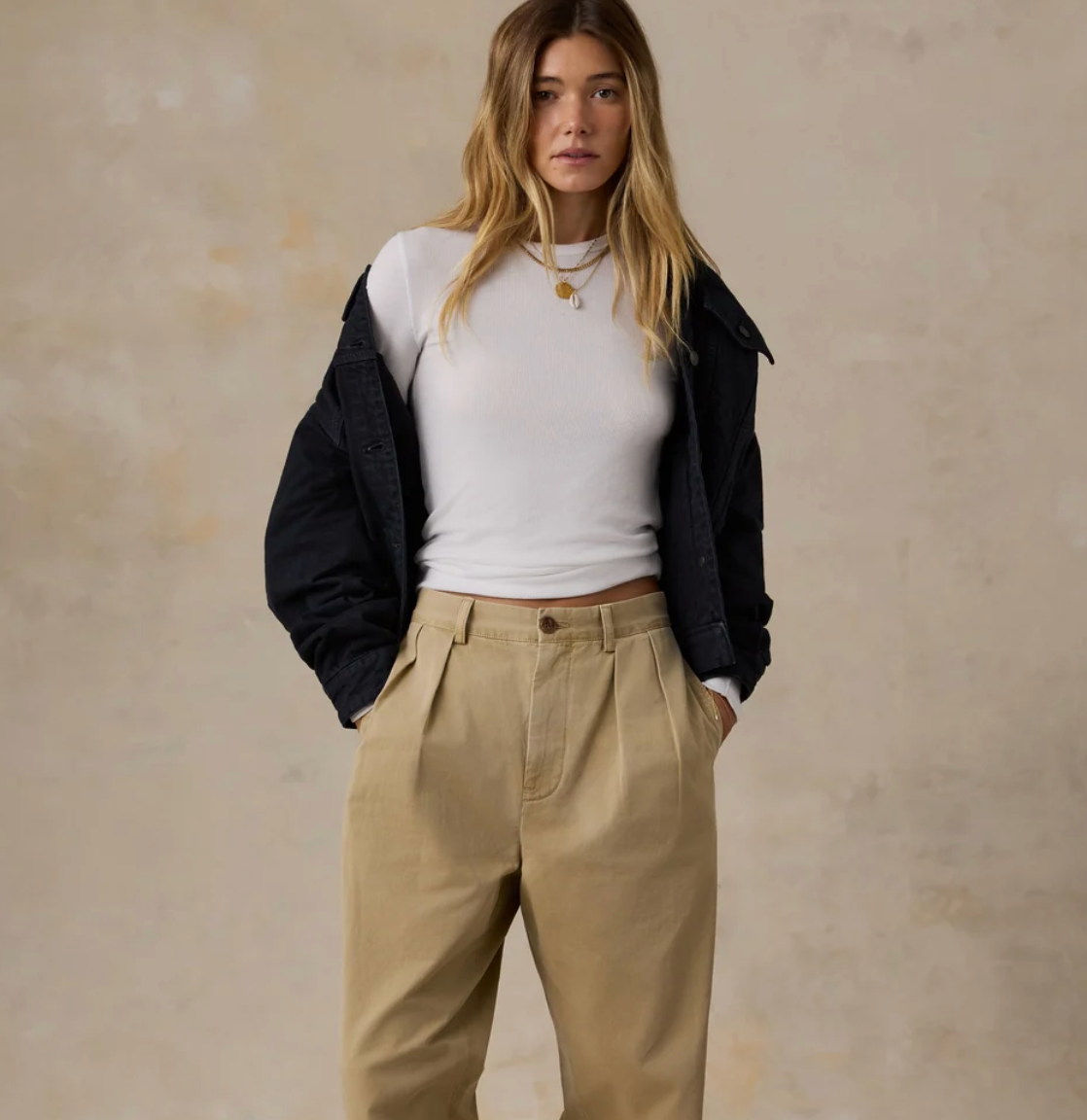 Featherweight Freestyle Layering Crew - White