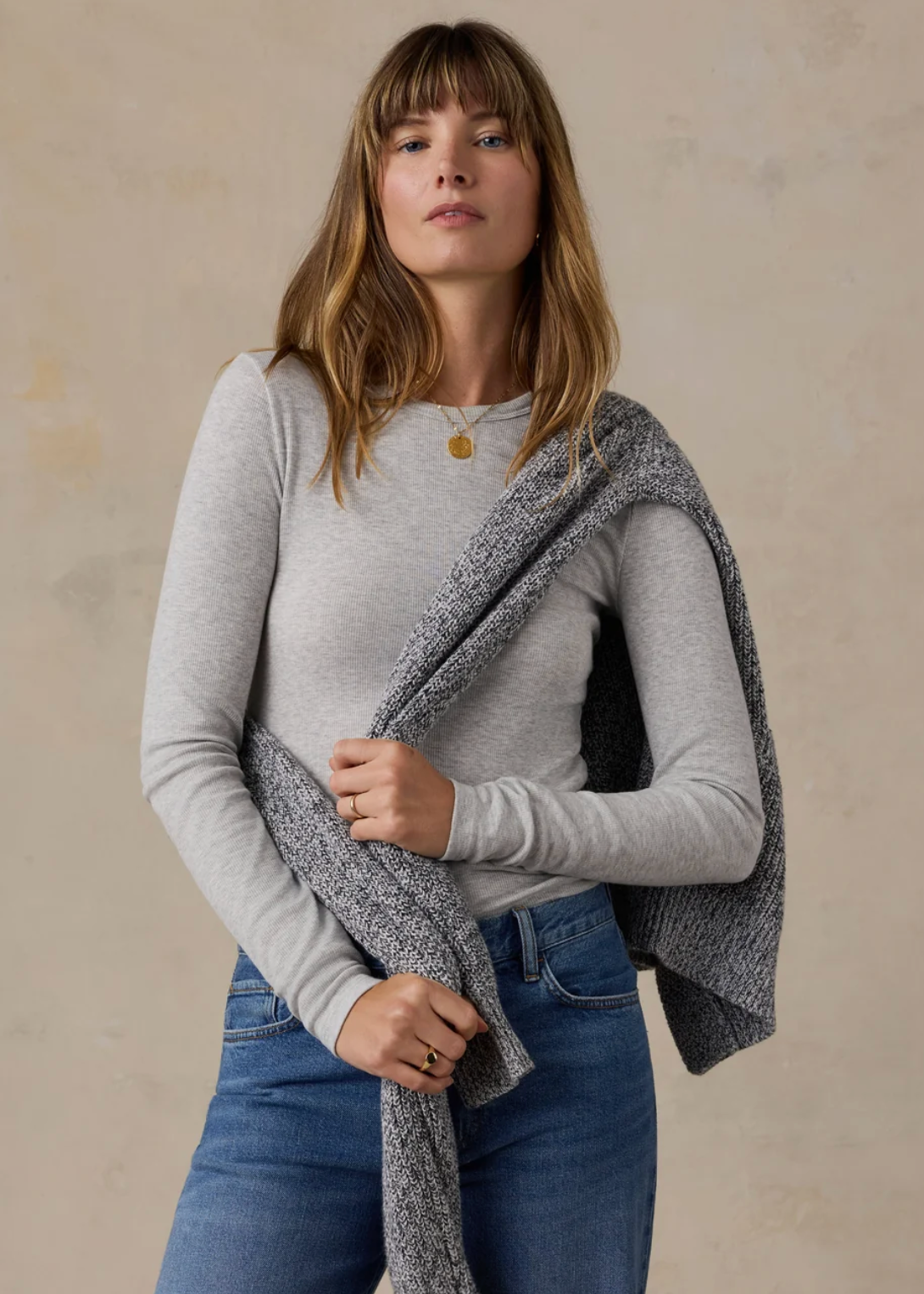 Featherweight Freestyle Layering Crew - Light Grey Heather