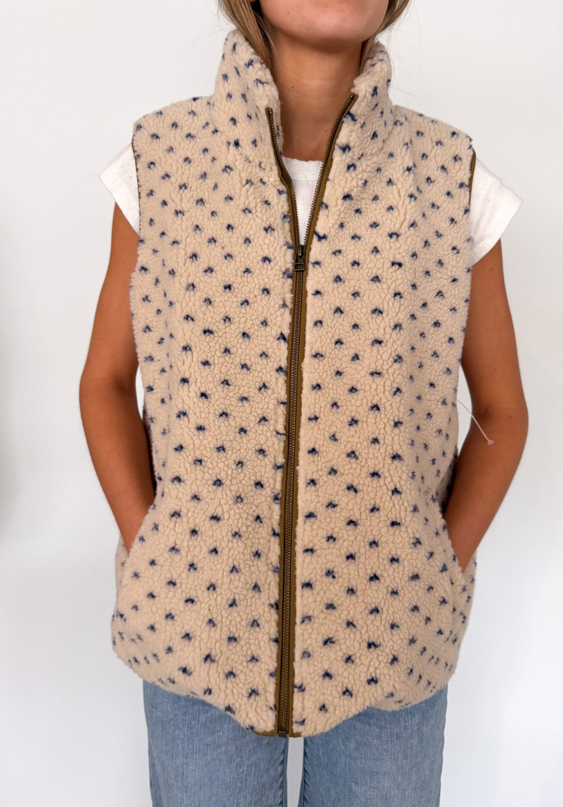 Sherpa Vest - Ivory/Blue Birdseye
