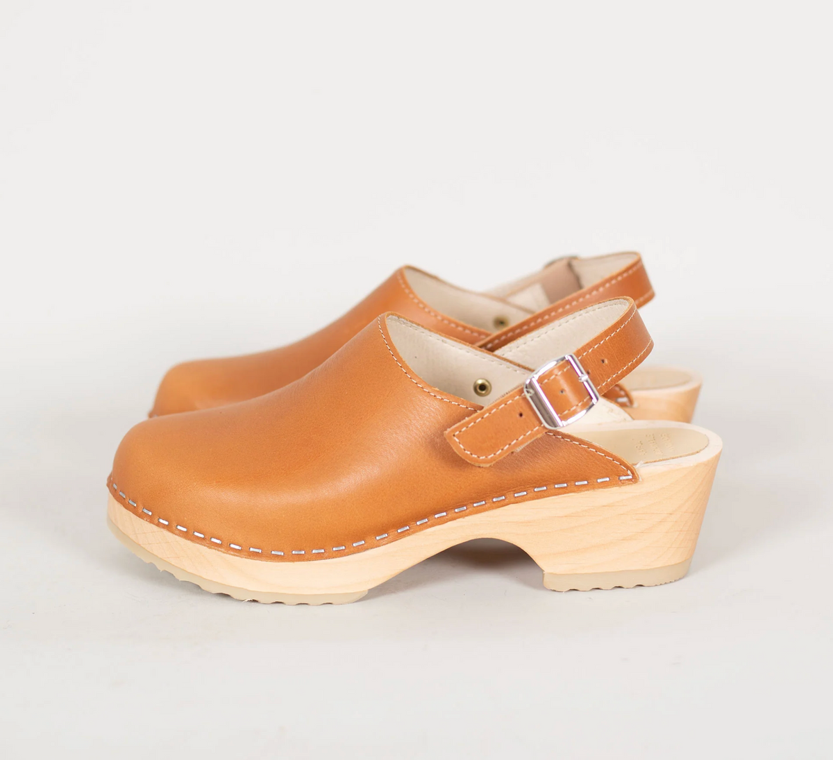 Austin Clog | Camel