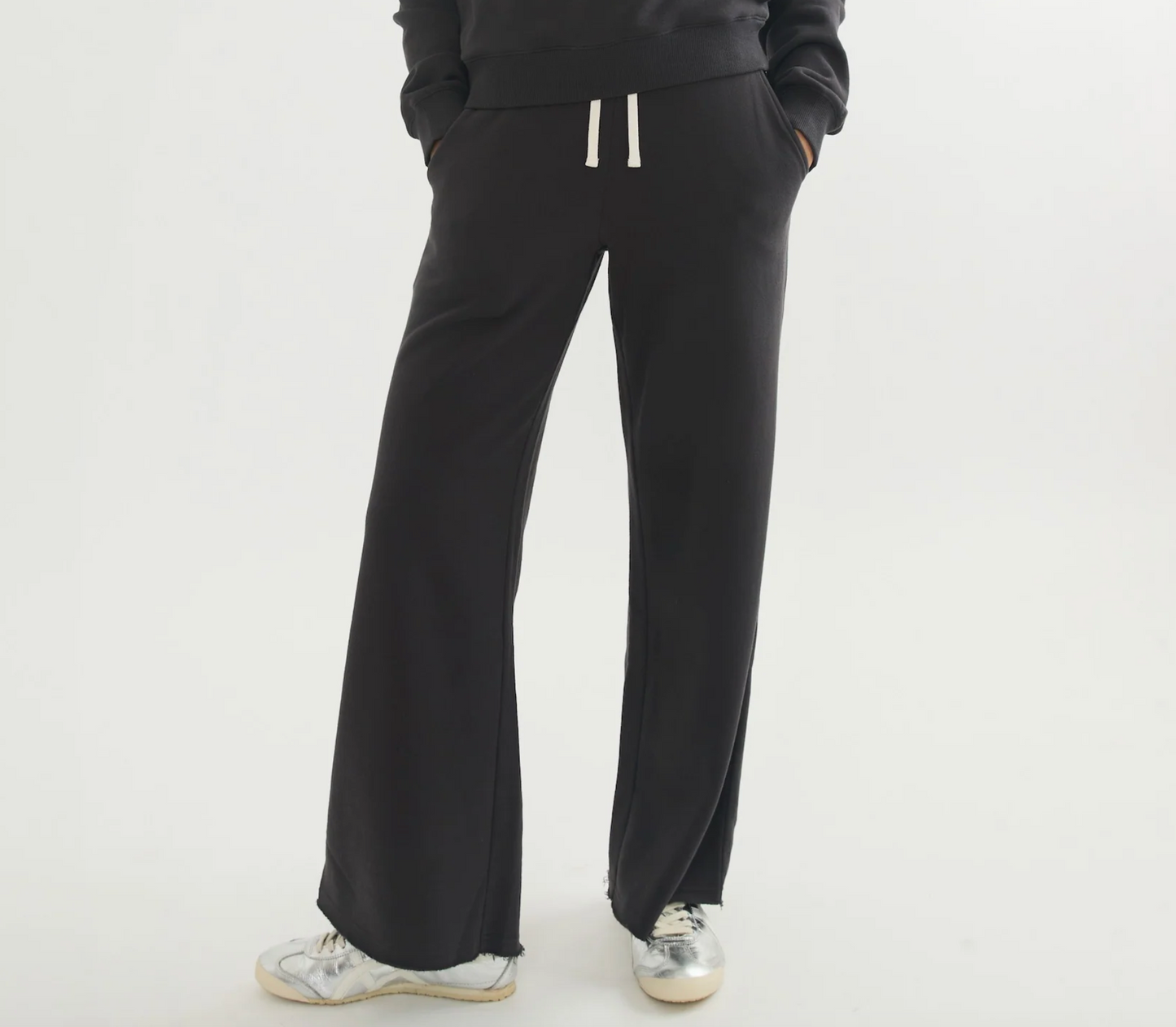 Anytime Wide Leg Sweatpant