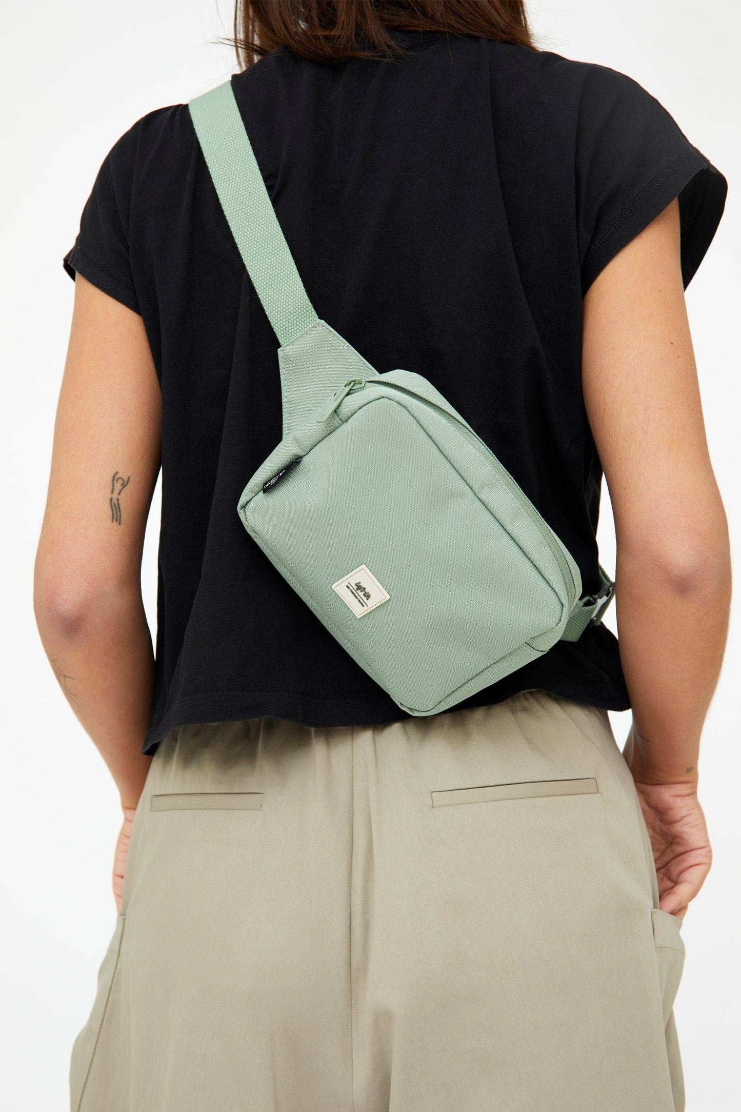 Reef Crossbody Bag Sage