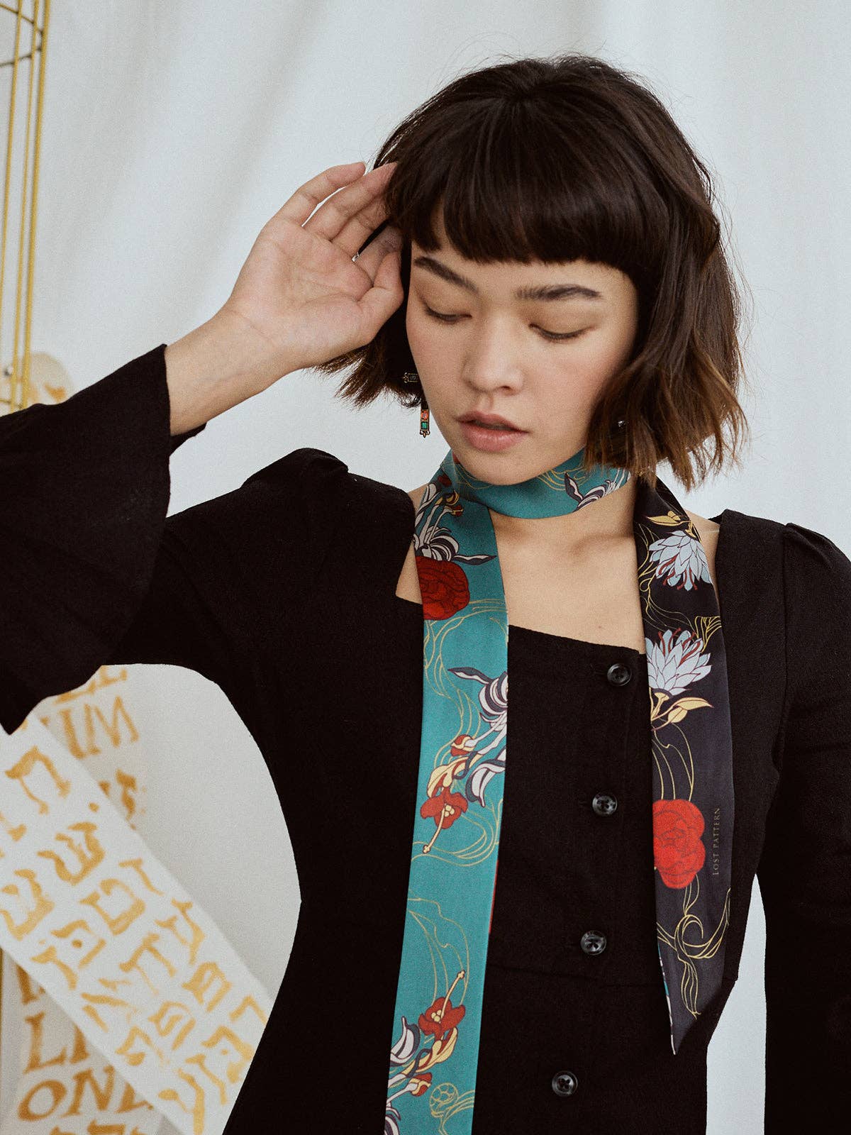 Dream Hunter Silk Skinny Scarf | Emerald Green