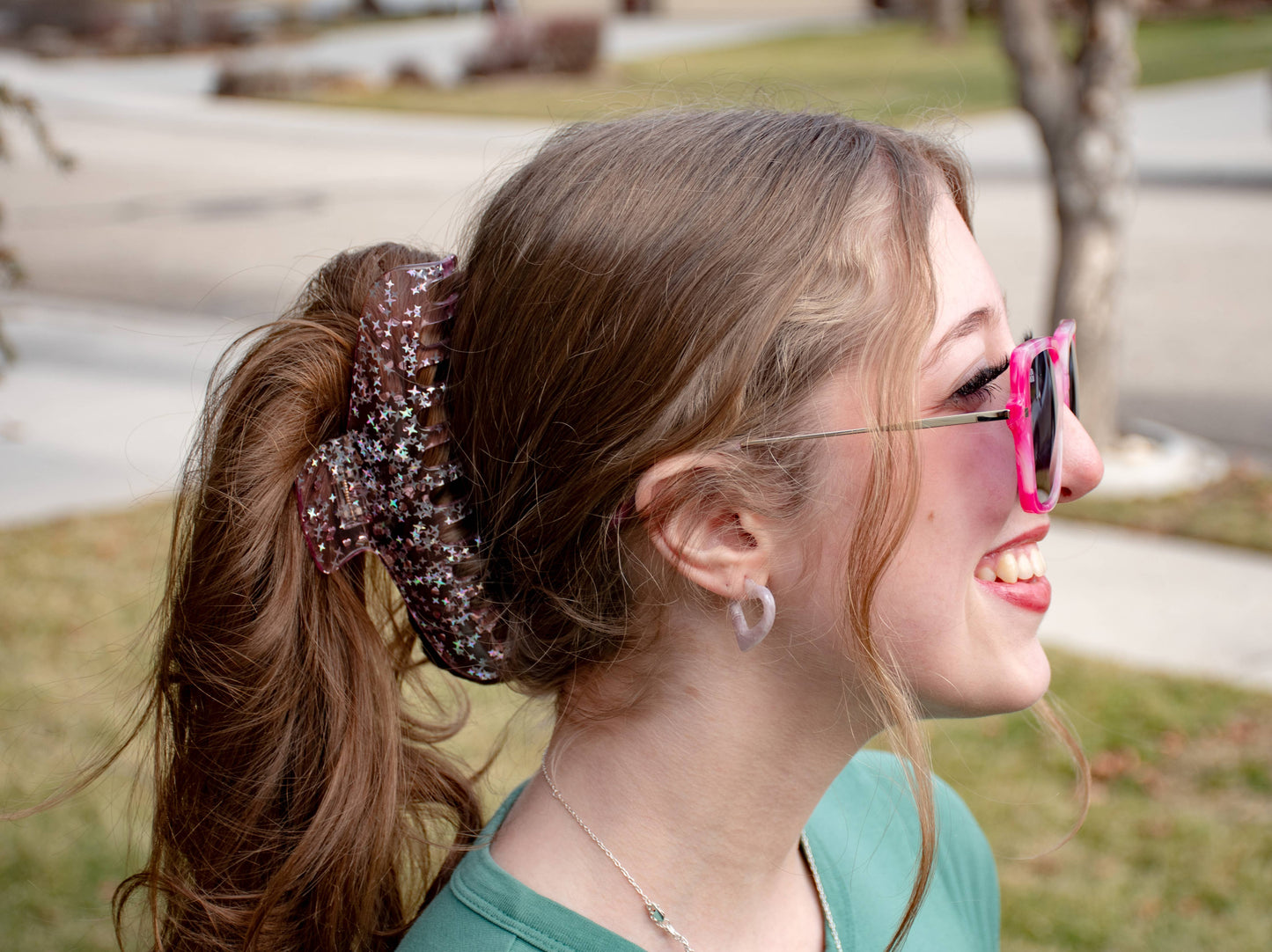 Glamour Grip XL Claw in Desert Opal | White Green Iridescent | Italian Acetate Tortoise Shell XL Hair Clip