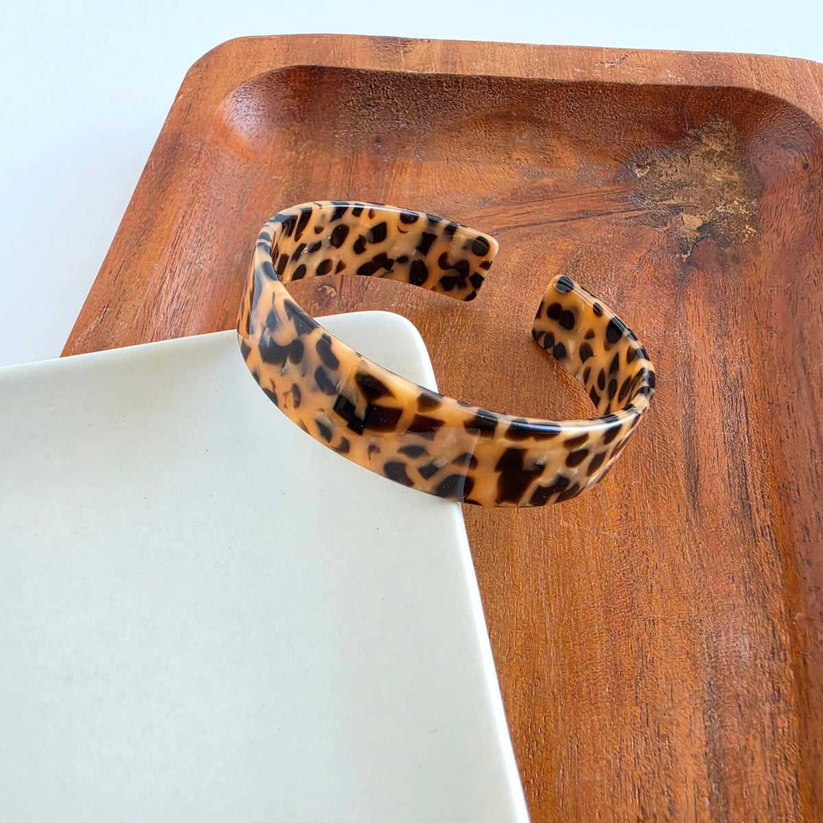 Brynn Bracelet - Cheetah - Standard // Acrylic Cuff Bangle