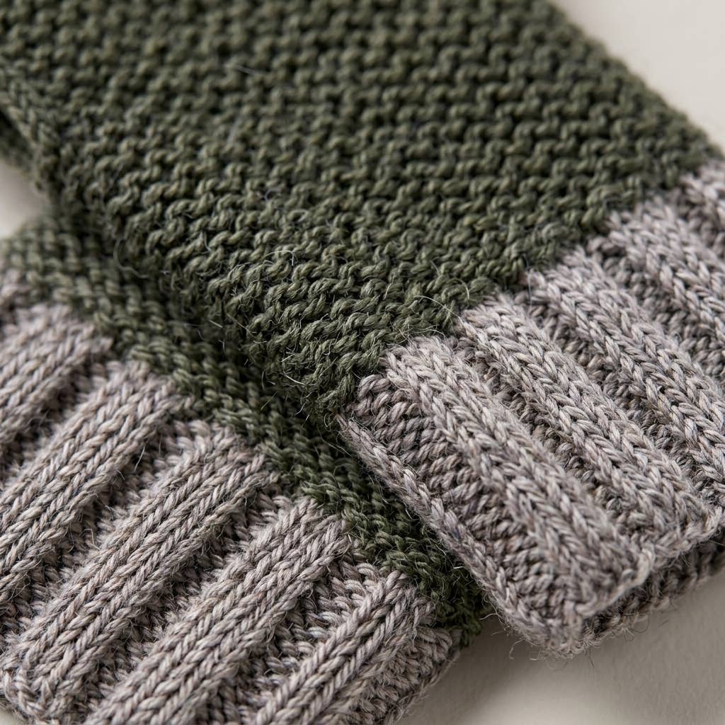 Alpaca Gloves - Trail Cuff - Olive