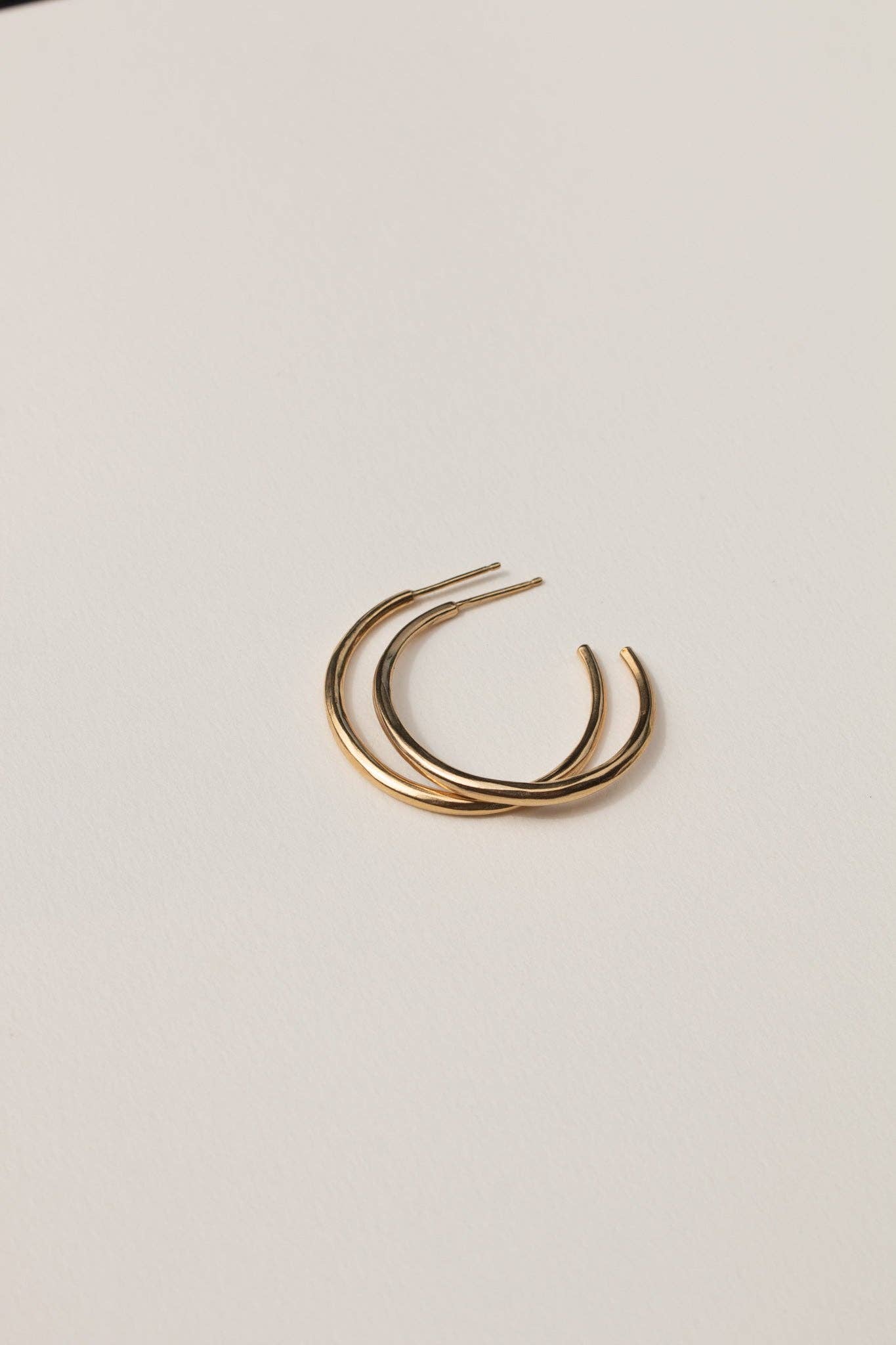 Nayo Hoops (Sm / Lg)