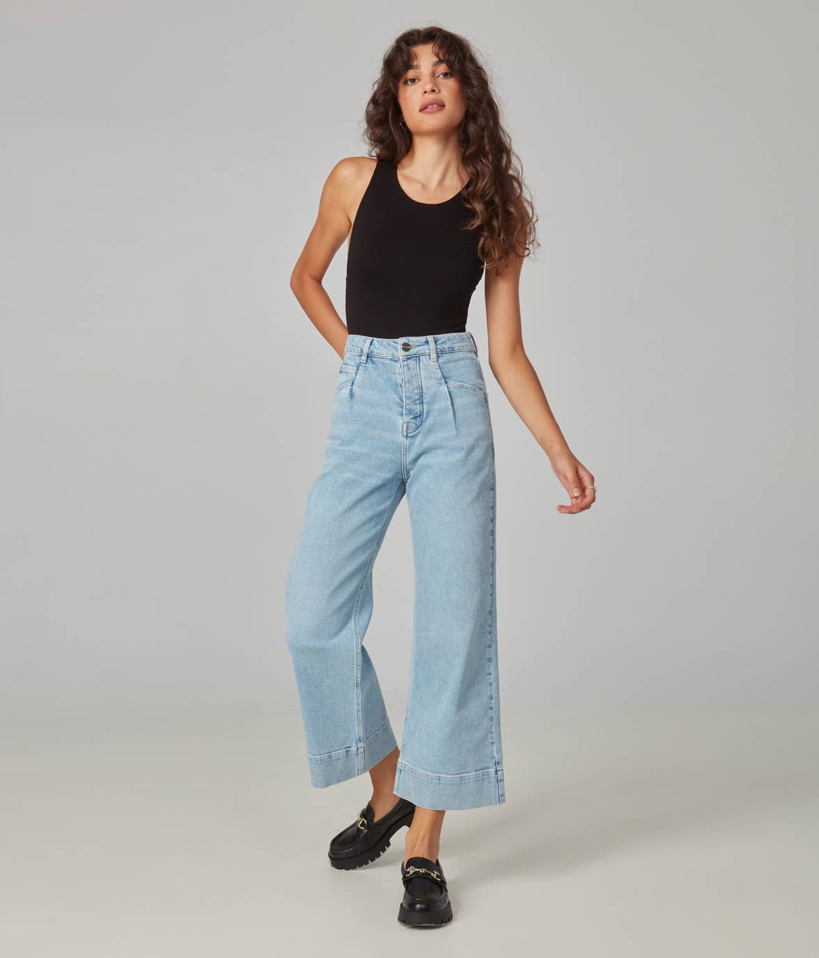 MILAN High Rise Wide Leg Jeans:  28" Inseam