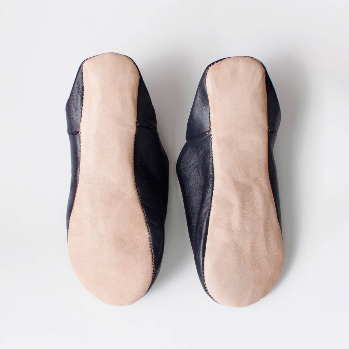 Moroccan Leather Slippers | Black