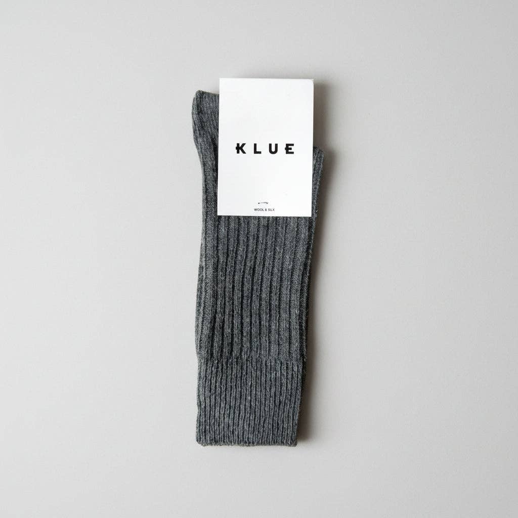 KLUE Silk and Wool DUST STAR socks | Anthracite