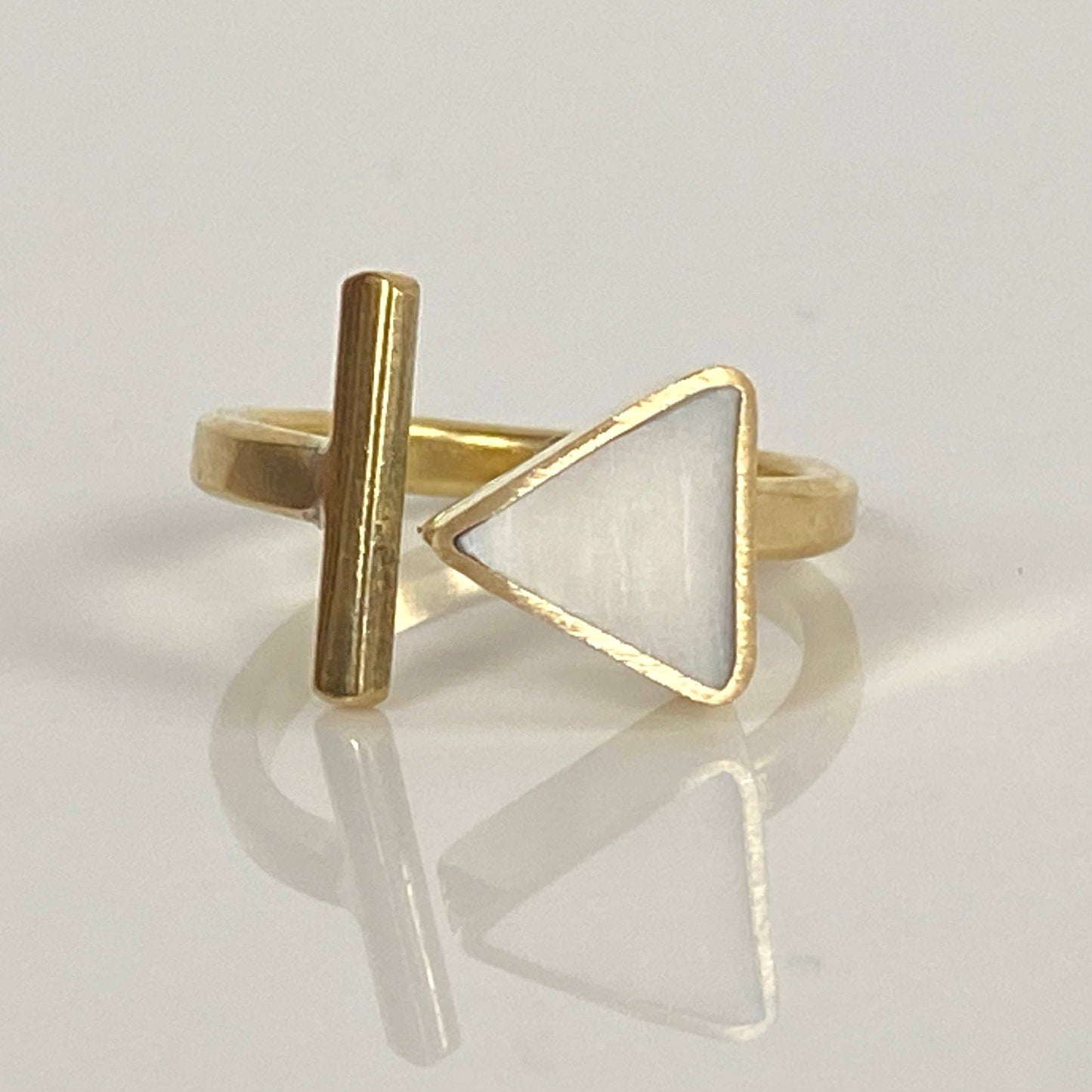 Triangulate Open Ring #ABM06