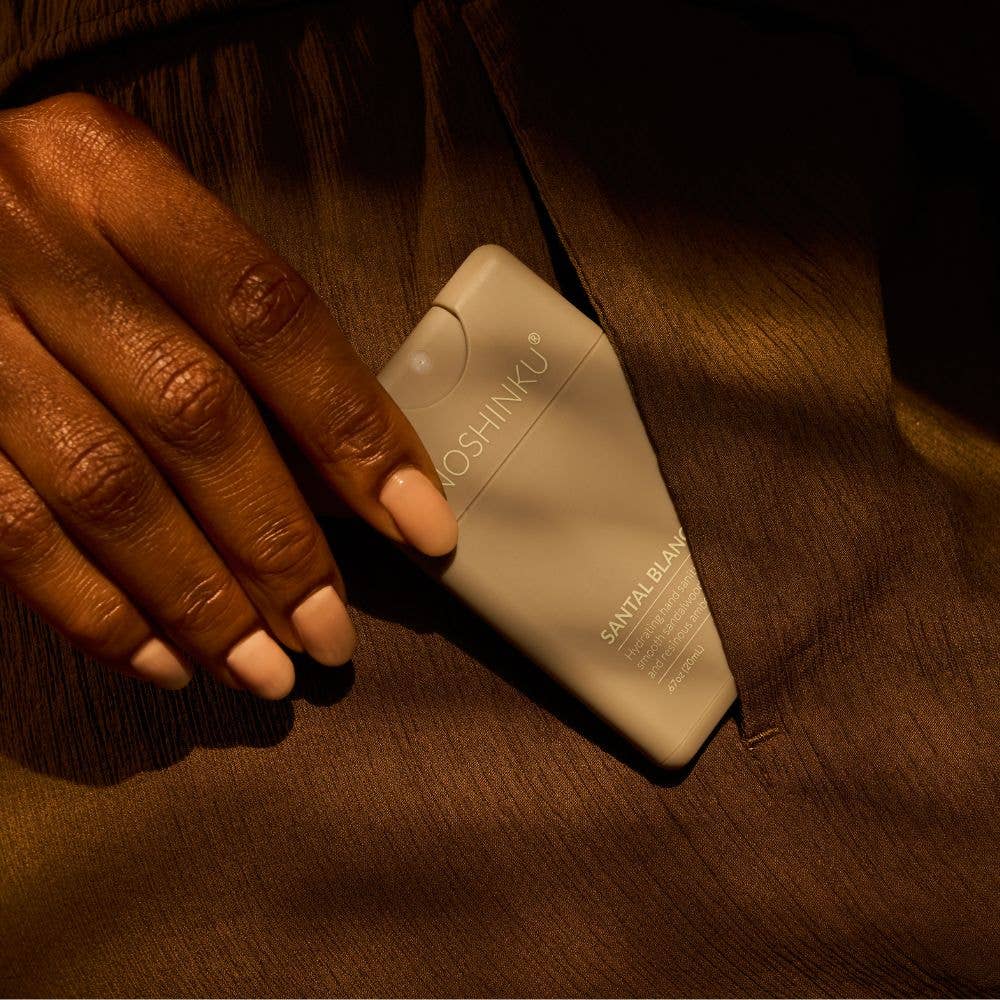 Refillable Santal Blanc Hydrating Pocket Hand Sanitizer