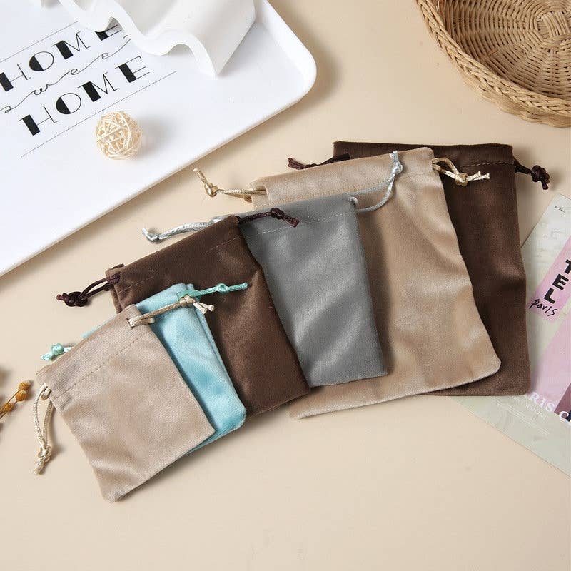 50 pcs Silky Velvet Pouch 2.75" x 3.5" Super Soft Gift Bag