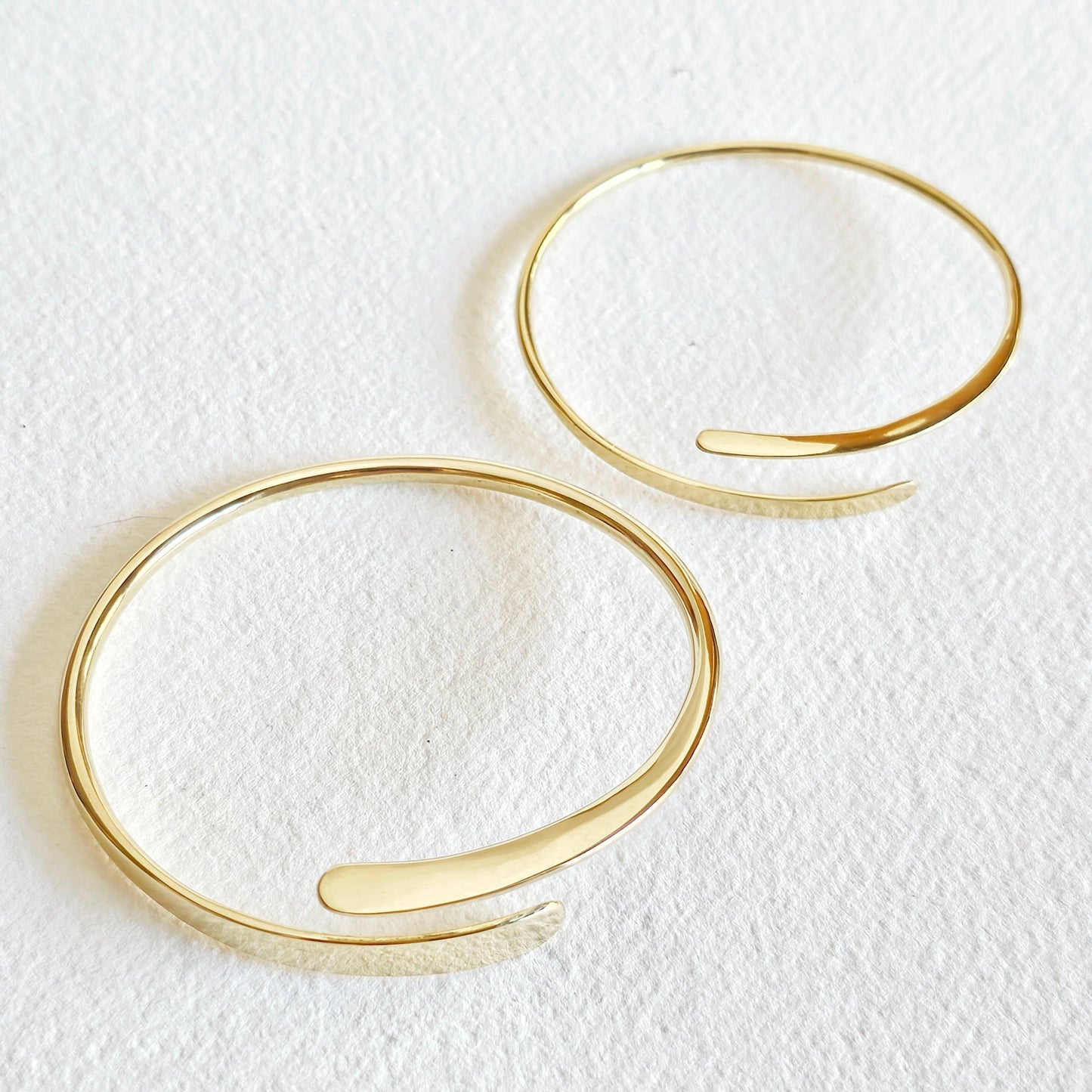 Brass Simple Wire Bangle Bracelet Flat Ends 2 styles