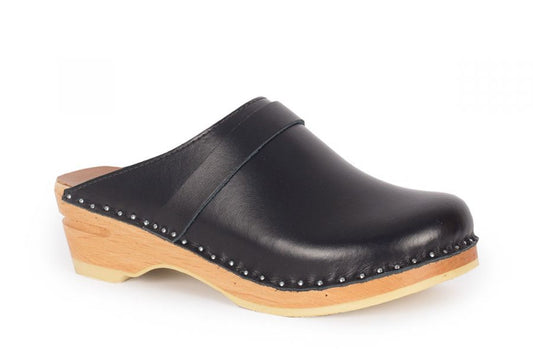 Da Vinci Black 311 Clogs