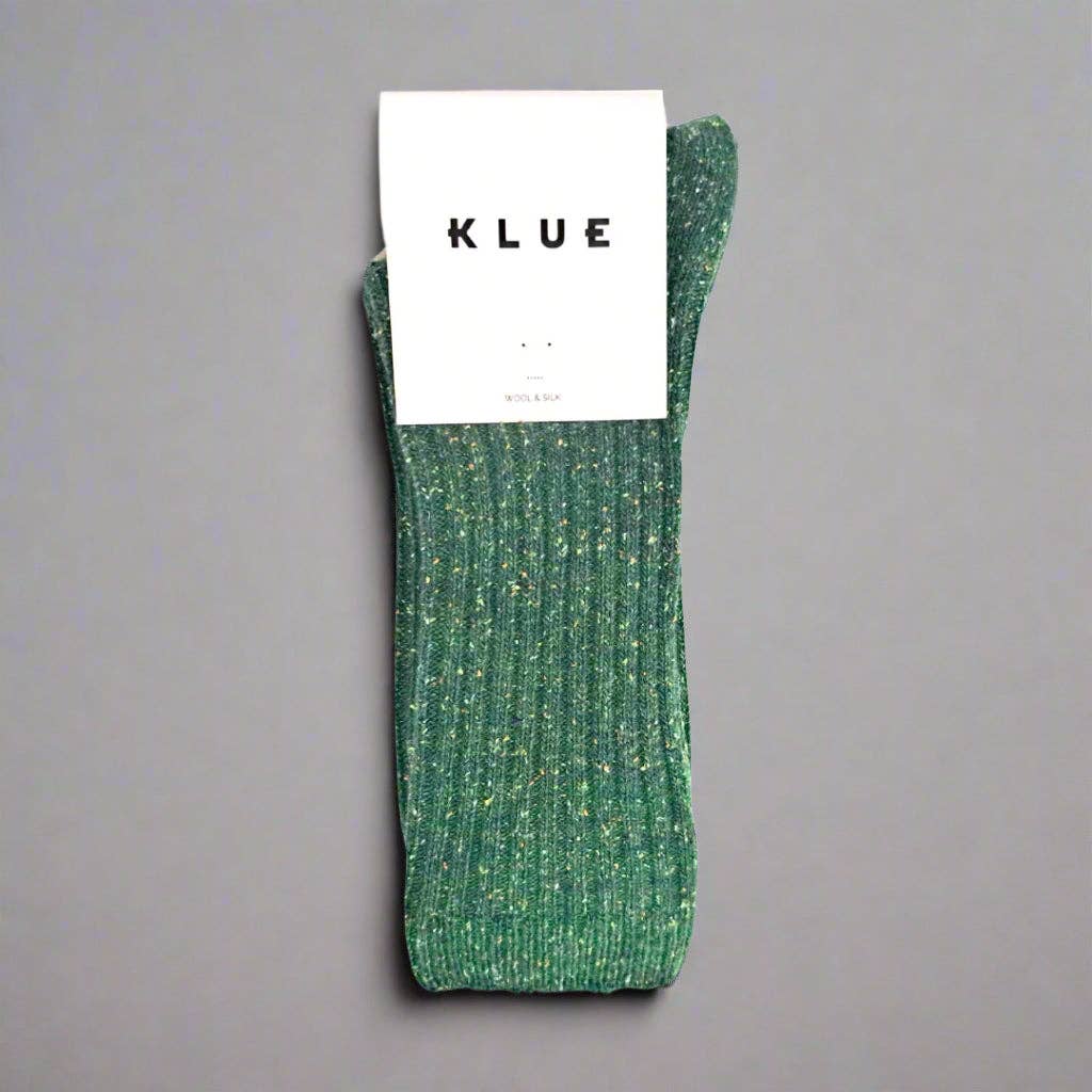 KLUE Silk and Wool DUST STAR socks | Dark Green
