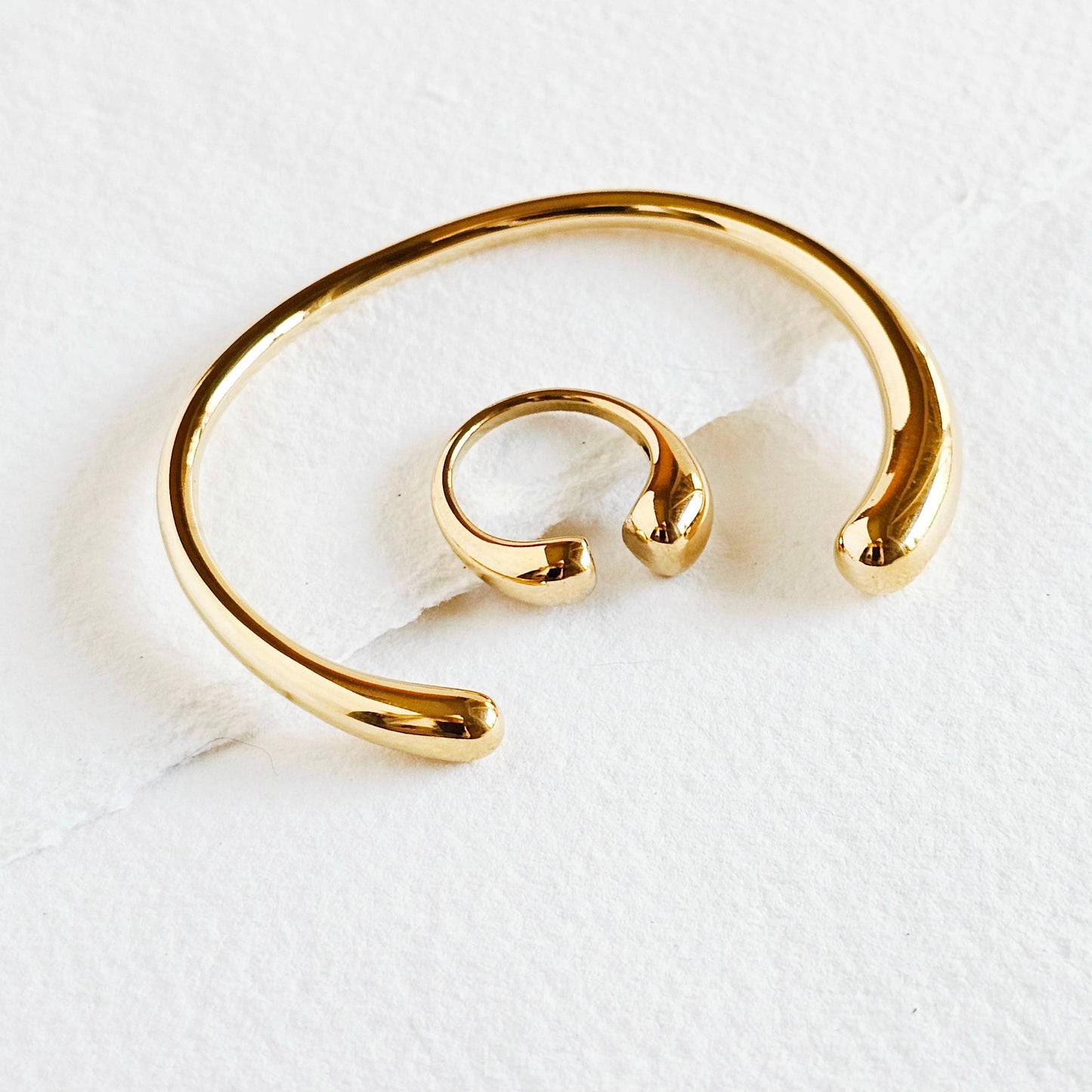 18k gold plated Modern wrap double orb chunky bold ring