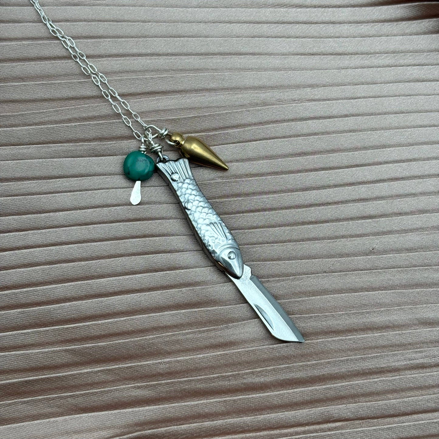 Handmade Feeesh Billie Necklace