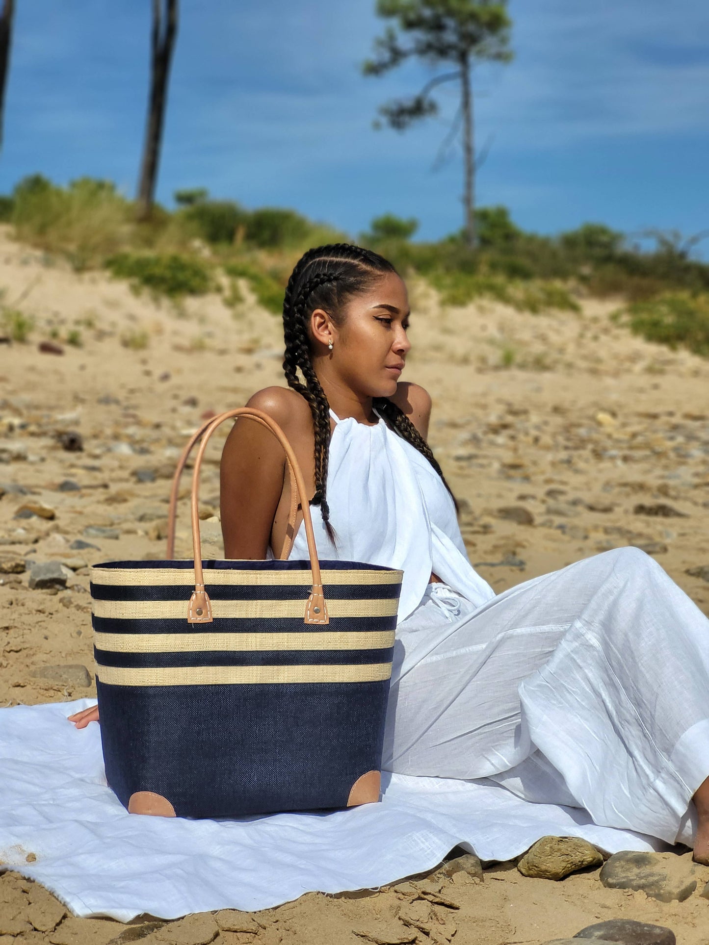 Large beach handbag, straw woven tote bag