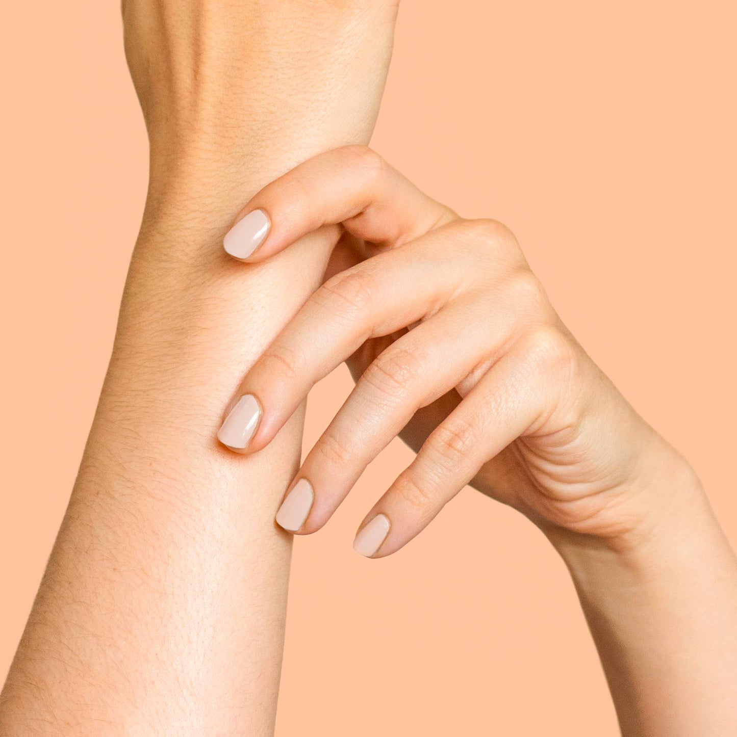 Vegan & 21-free Nail Polish - Oat Milk