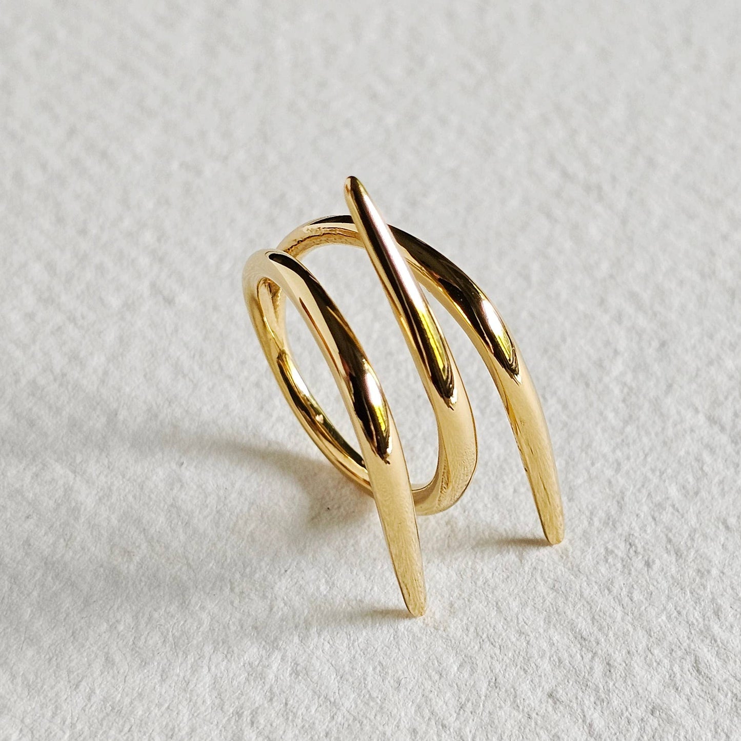 18k gold plated modern barbed wire Spike ring