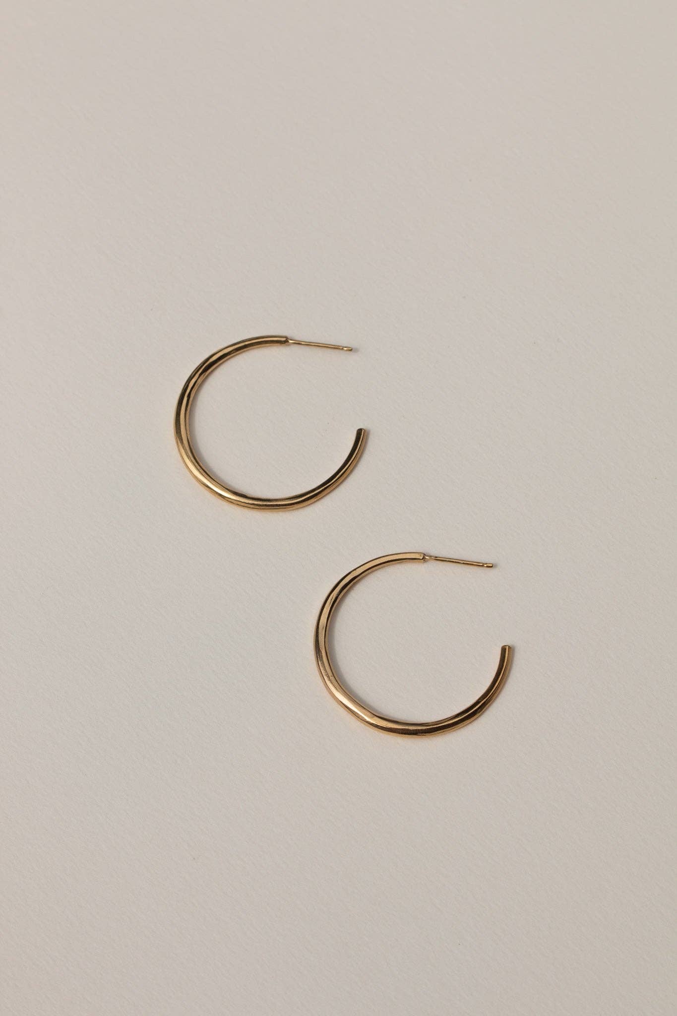 Nayo Hoops (Sm / Lg)